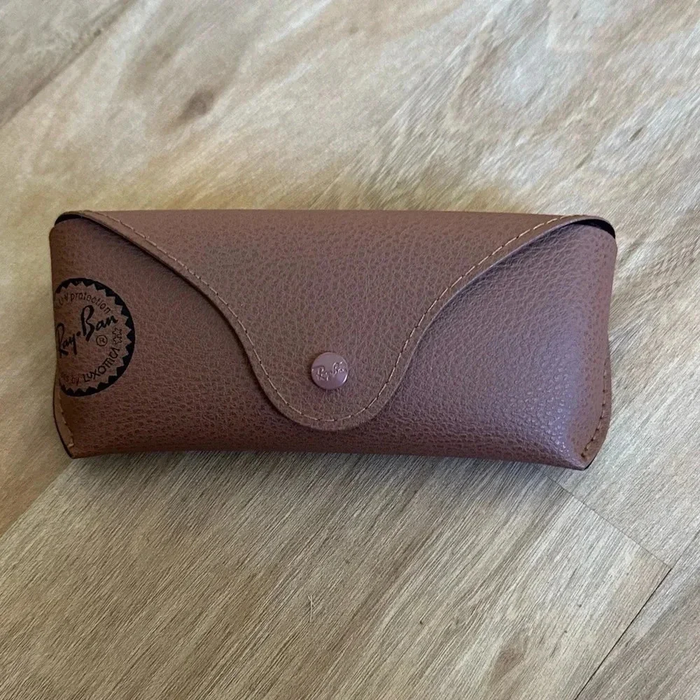 RAY BAN GLASSES CASE